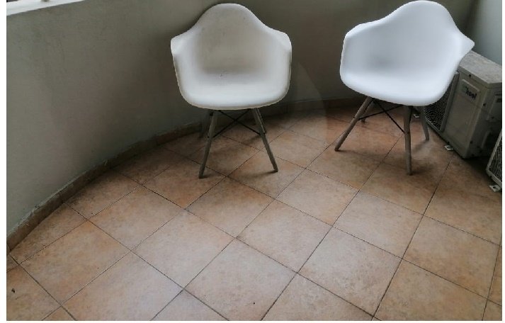 LOCATION-BEL-APPARTEMENT-MEUBLE-AU-QUARTIER-RACINE