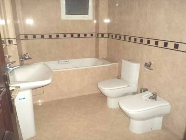 LOCATION GRAND APPARTEMENT QUARTIER RACINE