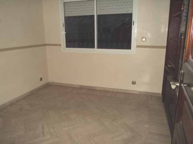 LOCATION GRAND APPARTEMENT QUARTIER RACINE