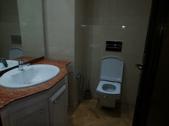 Location-d'un-bel-spacieux-appartement-au-quartier-racine