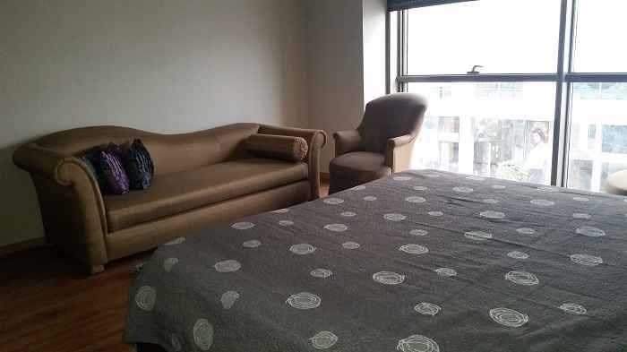 Location-bel-appartement-meublé-Triangle-d'or
