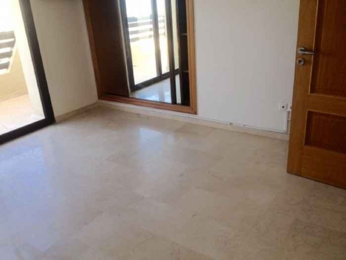 Location-spacieux-appartement-Ain Diab