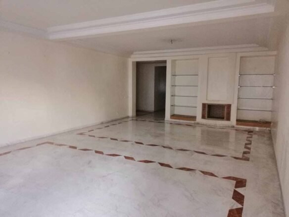 LOCATION-SPACIEUX-APPARTEMENT-QUARTIER-RACINE