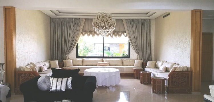 Location-ou-vente-villa-de-maitre-meuble-sur-bouskoura