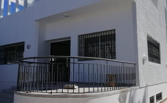 Location-Villa-Usage-Bureau-Oasis