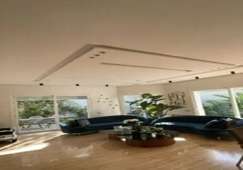 Vente-Luxueuse-Villa-450m²-avec-jardin-et-piscine