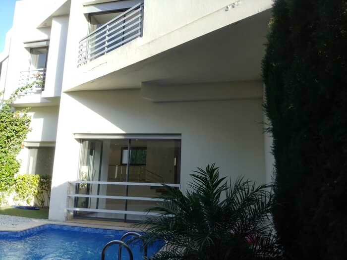 villa de luxe dar bouazza avec piscine