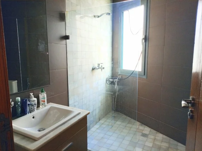 villa angle dar bouazza avec piscine